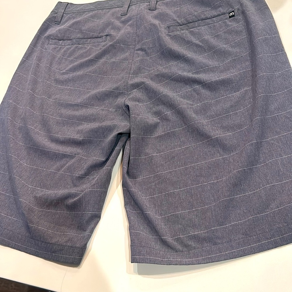 Travis Mathew Golf Shorts Mens 34 Proceed With Caution Performance - Picture 5 of 6